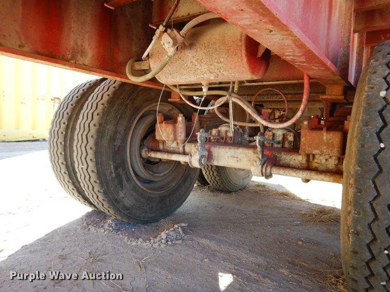 image for item DL6056 1979 Hobbs  oilfield trailer