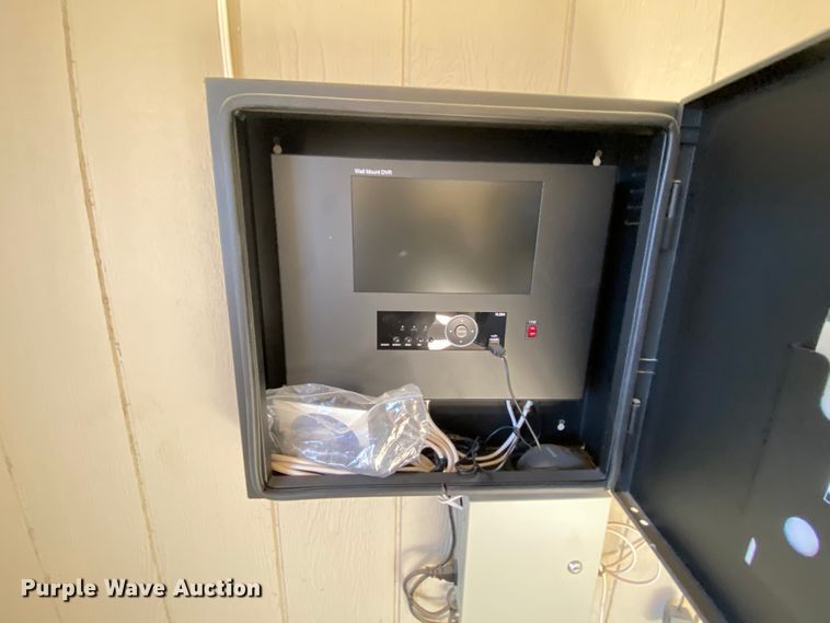 image for item DL6076 Mobile office