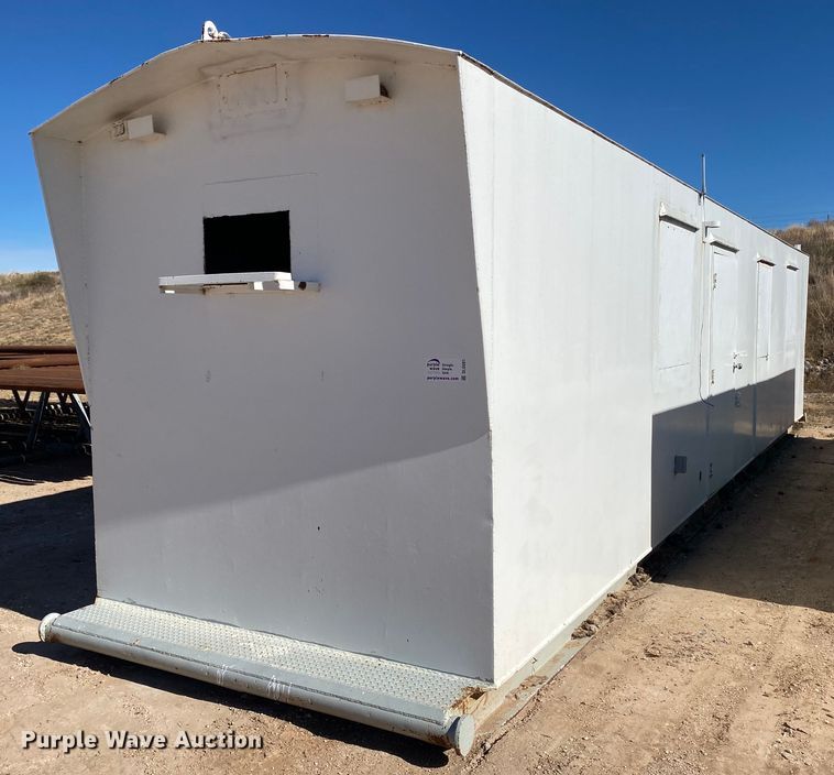 image for item DL6081 Dog house