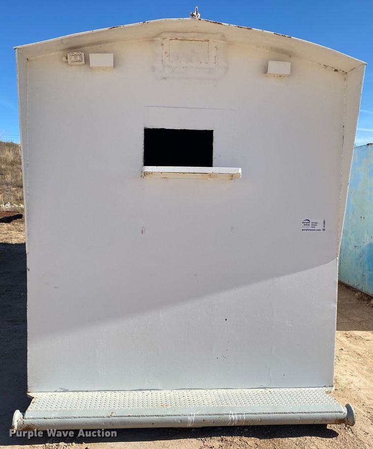 image for item DL6081 Dog house