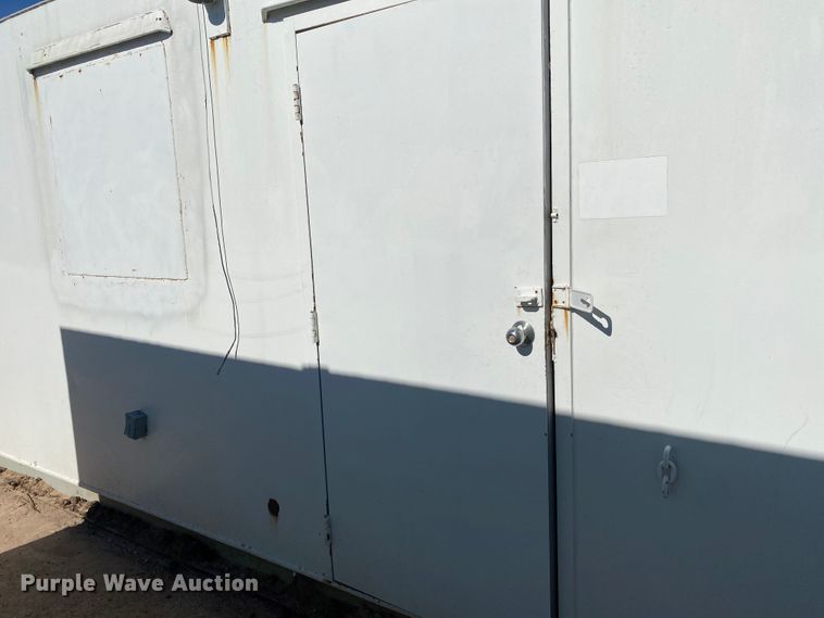 image for item DL6081 Dog house