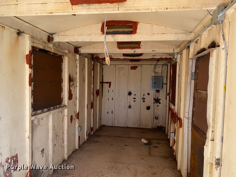 image for item DL6081 Dog house