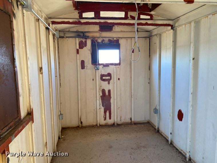 image for item DL6081 Dog house