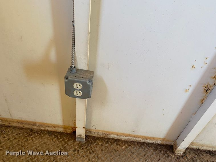 image for item DL6081 Dog house