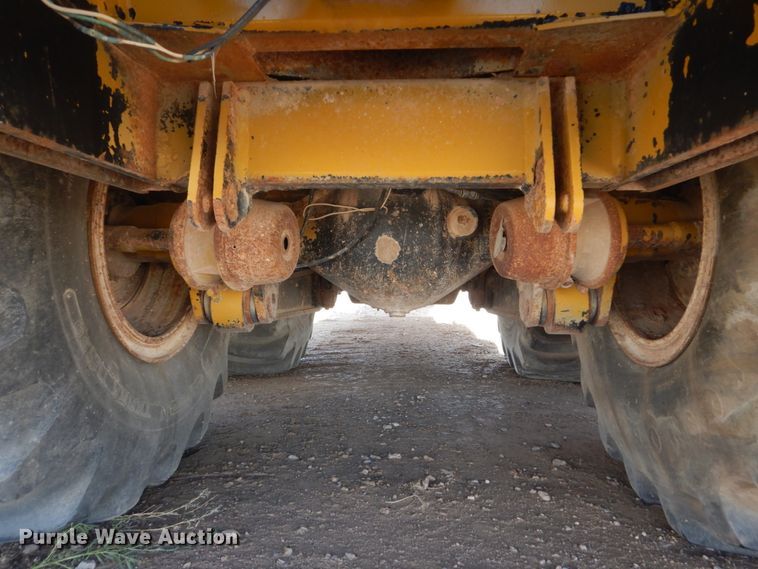 image for item DL6121 Ag-Chem Terra-Gator 2505  water wagon