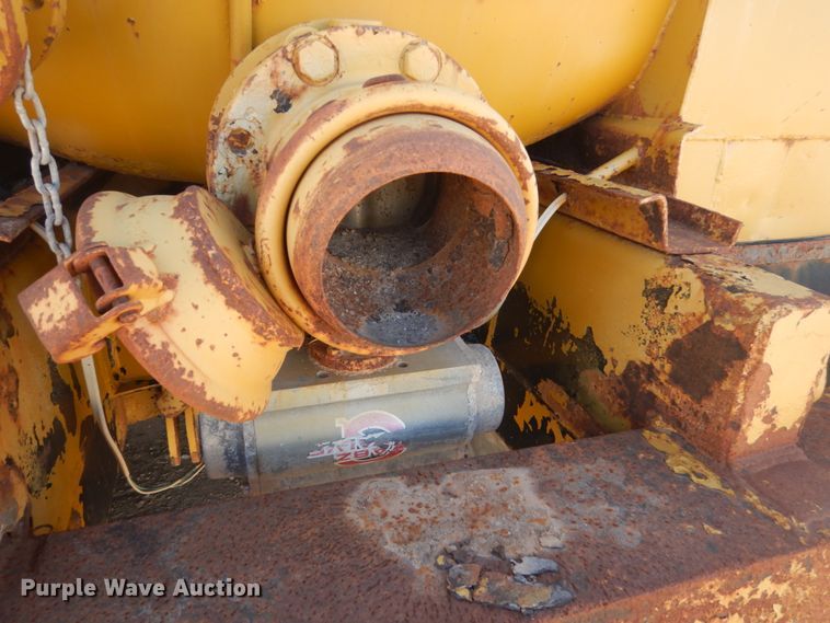 image for item DL6121 Ag-Chem Terra-Gator 2505  water wagon