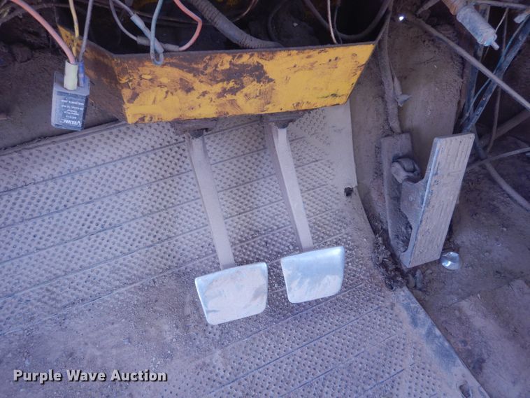 image for item DL6121 Ag-Chem Terra-Gator 2505  water wagon