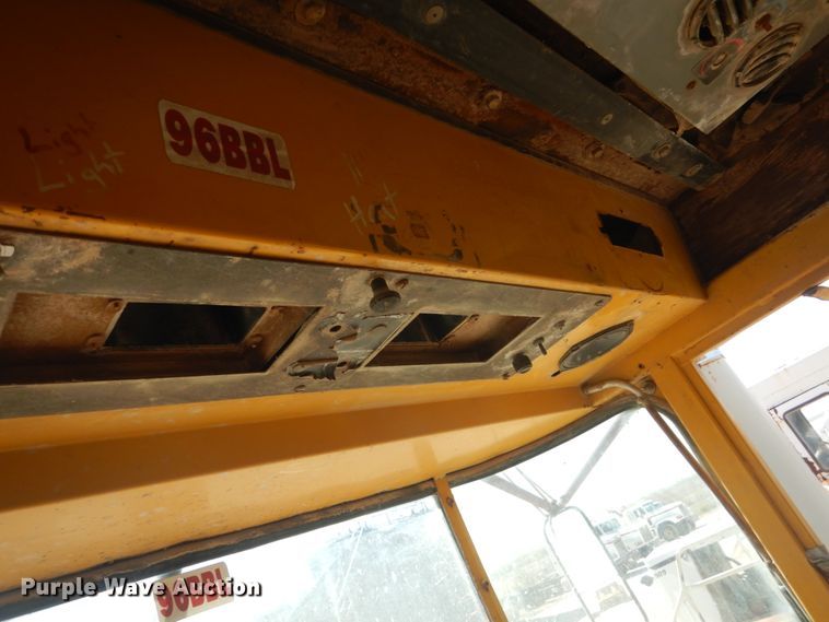 image for item DL6121 Ag-Chem Terra-Gator 2505  water wagon