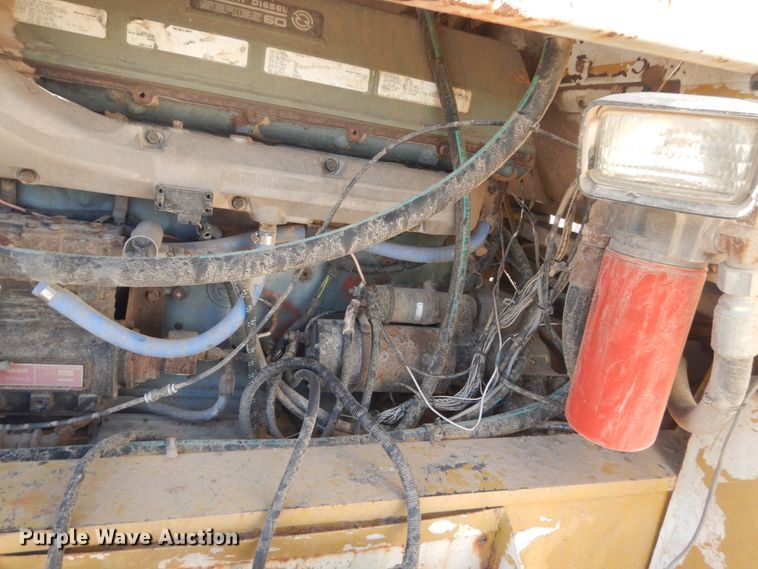 image for item DL6121 Ag-Chem Terra-Gator 2505  water wagon