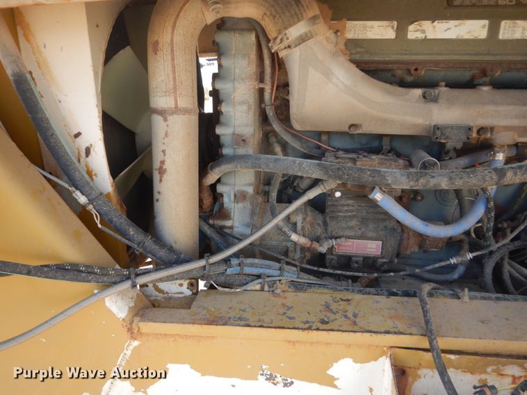 image for item DL6121 Ag-Chem Terra-Gator 2505  water wagon