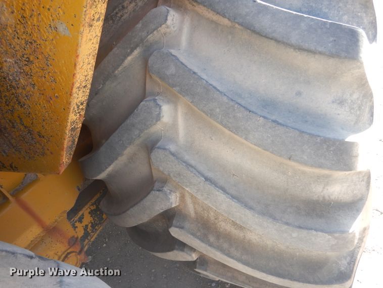 image for item DL6121 Ag-Chem Terra-Gator 2505  water wagon