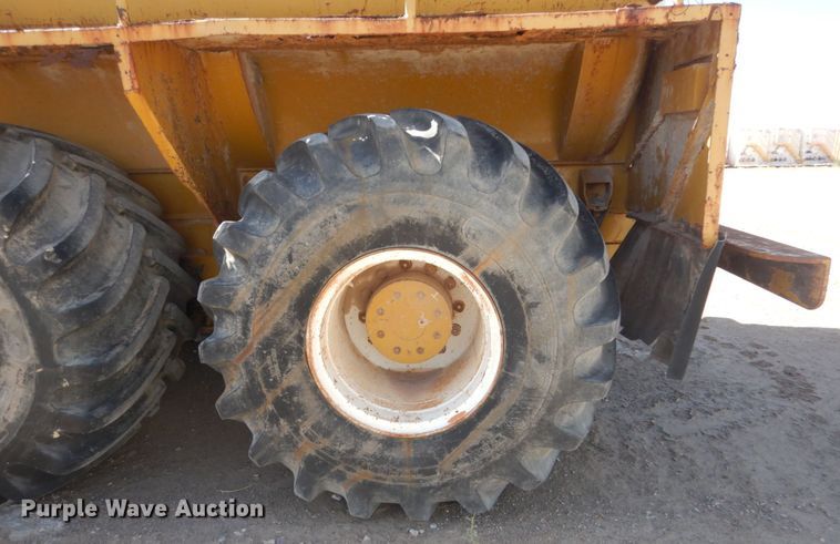 image for item DL6121 Ag-Chem Terra-Gator 2505  water wagon