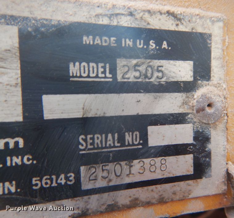 image for item DL6121 Ag-Chem Terra-Gator 2505  water wagon