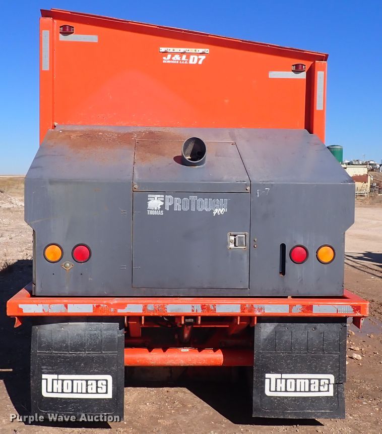 image for item DL6156 2002 Thomas  screen