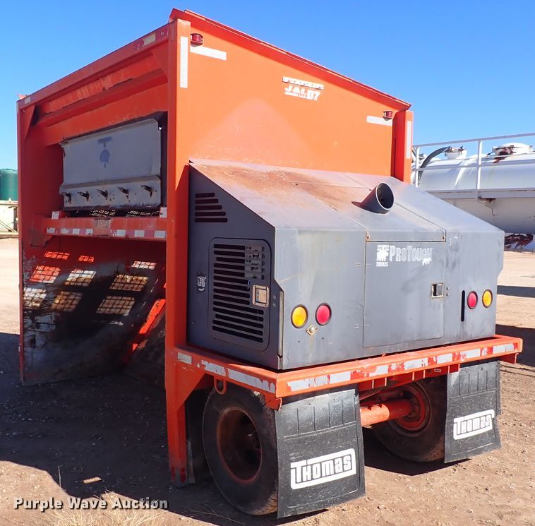 image for item DL6156 2002 Thomas  screen