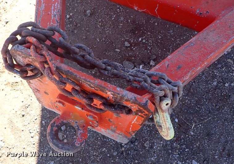 image for item DL6156 2002 Thomas  screen