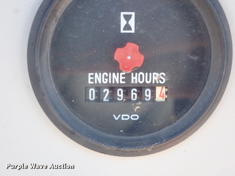 image for item DL6156 2002 Thomas  screen