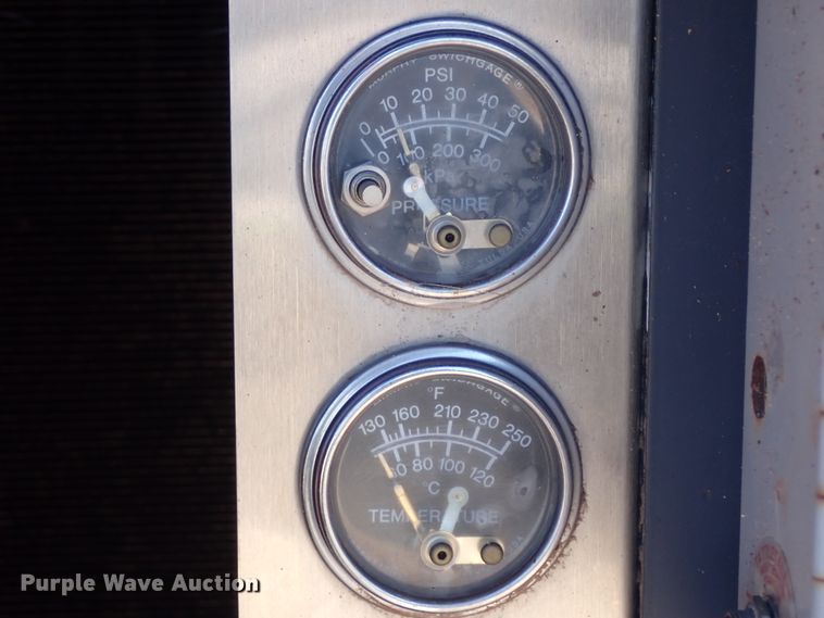 image for item DL6156 2002 Thomas  screen