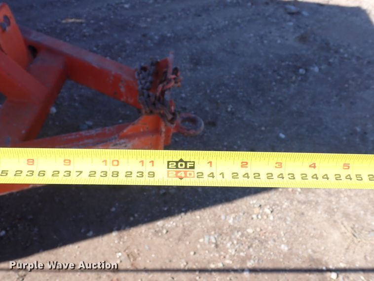 image for item DL6156 2002 Thomas  screen