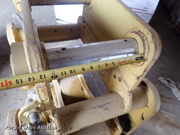 image for item DN2212 Contech  plate compactor