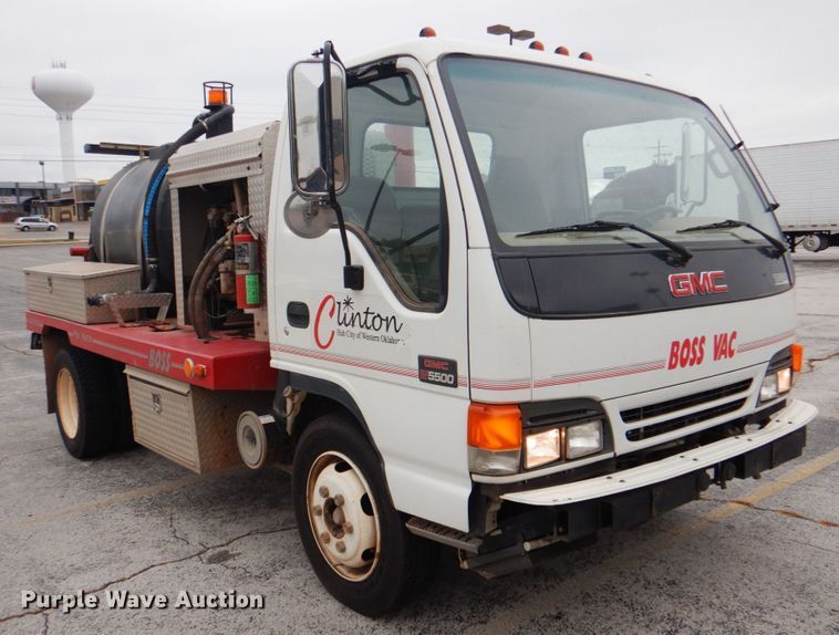 image for item DN6530 2002 GMC W5500  sewer jetter truck
