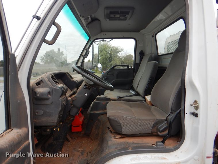 image for item DN6530 2002 GMC W5500  sewer jetter truck