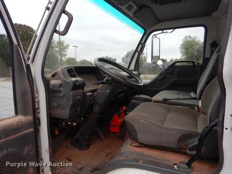 image for item DN6530 2002 GMC W5500  sewer jetter truck