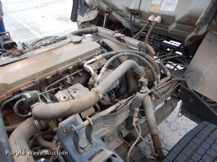 image for item DN6530 2002 GMC W5500  sewer jetter truck