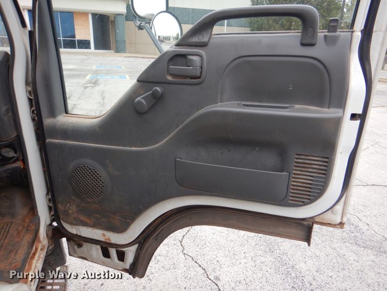 image for item DN6530 2002 GMC W5500  sewer jetter truck