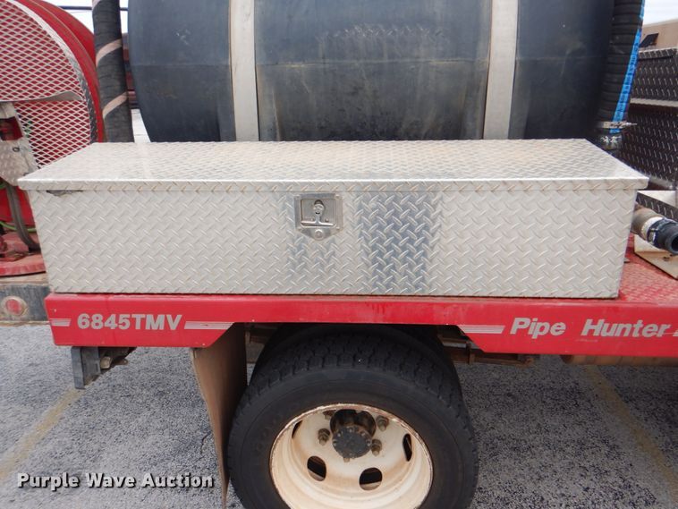 image for item DN6530 2002 GMC W5500  sewer jetter truck