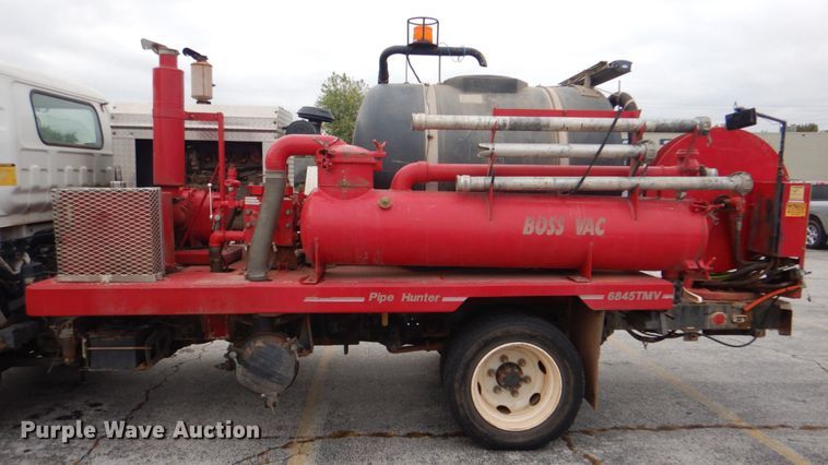 image for item DN6530 2002 GMC W5500  sewer jetter truck