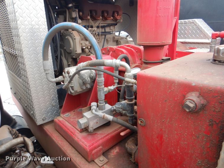 image for item DN6530 2002 GMC W5500  sewer jetter truck