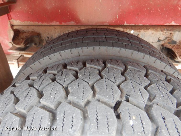 image for item DN6530 2002 GMC W5500  sewer jetter truck