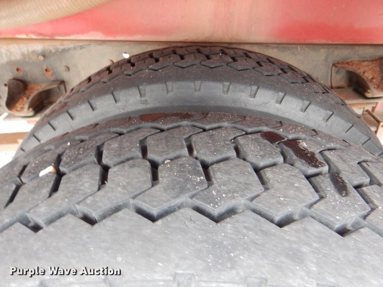 image for item DN6530 2002 GMC W5500  sewer jetter truck