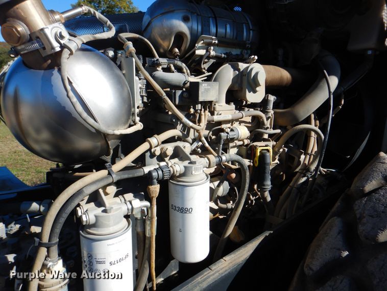 image for item DN6533 2017 Bomag BW211DH-5  single drum vibratory roller