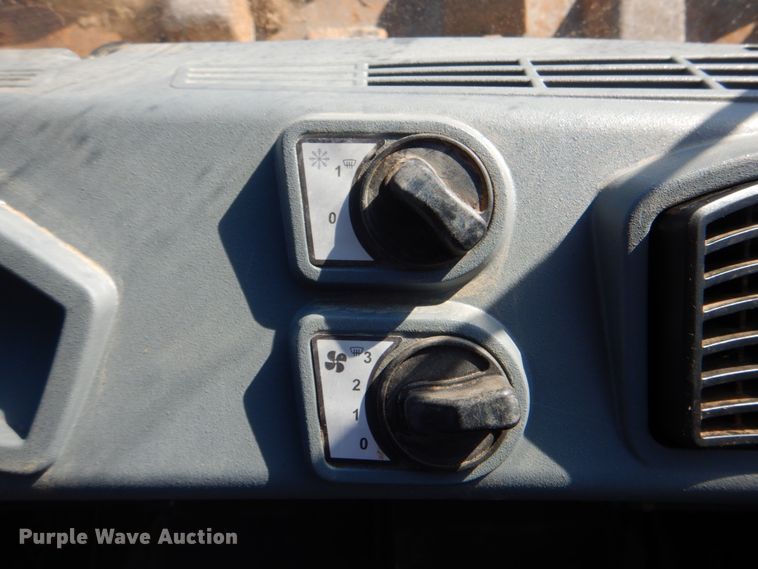 image for item DN6533 2017 Bomag BW211DH-5  single drum vibratory roller