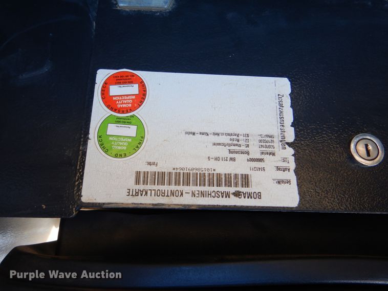 image for item DN6533 2017 Bomag BW211DH-5  single drum vibratory roller