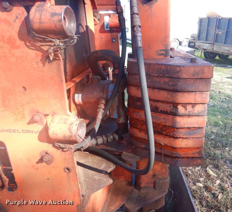 image for item DN6536 Ditch Witch R65  trencher