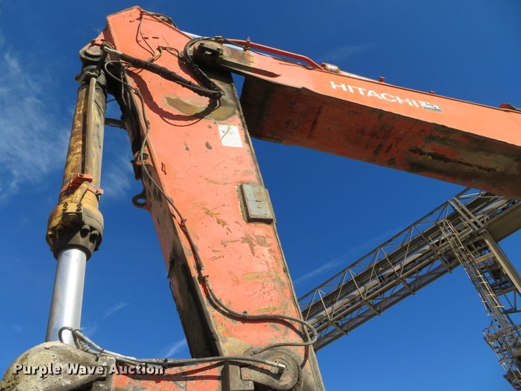 image for item DN7772 2002 Hitachi ZX800  excavator