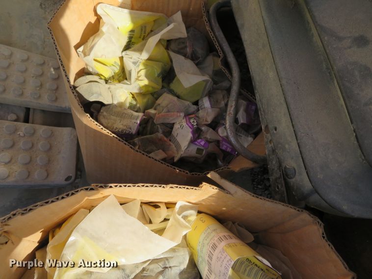 image for item DN7772 2002 Hitachi ZX800  excavator