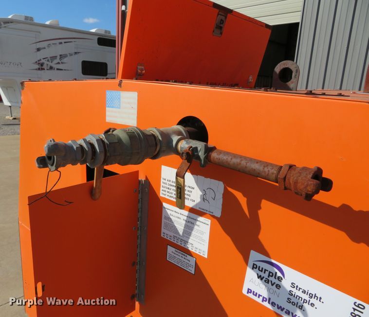 image for item DN7816 1999 Sullivan Palatek D37507JD  air compressor