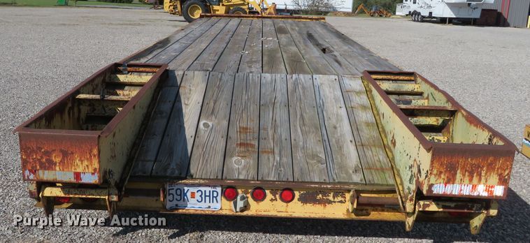 image for item DN7817 1986 Trail King TK12+6  equipment trailer