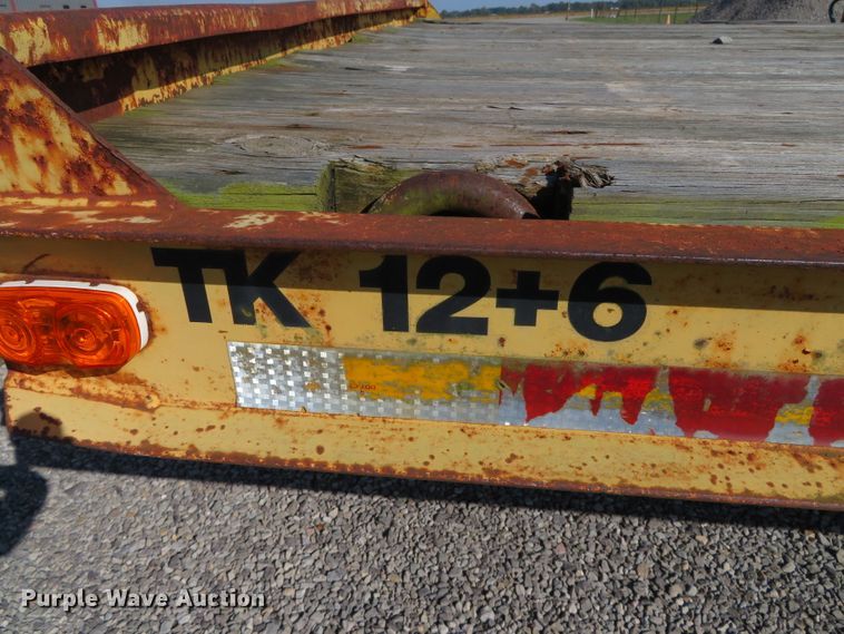 image for item DN7817 1986 Trail King TK12+6  equipment trailer