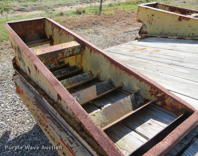 image for item DN7817 1986 Trail King TK12+6  equipment trailer