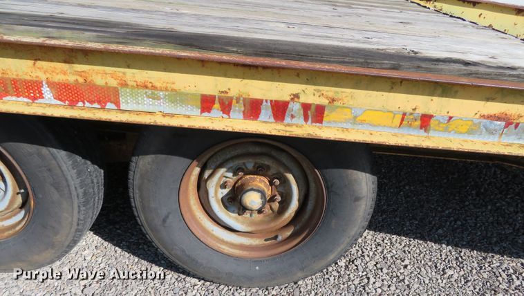 image for item DN7817 1986 Trail King TK12+6  equipment trailer