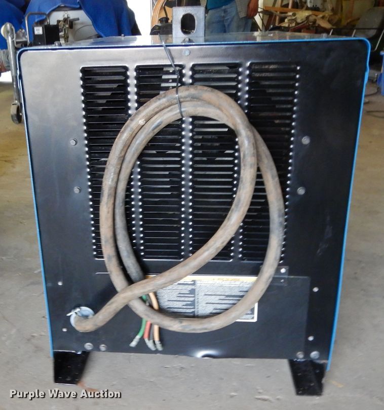image for item ED9865 Miller Dimension 652  welder