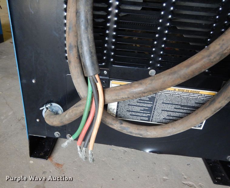 image for item ED9865 Miller Dimension 652  welder