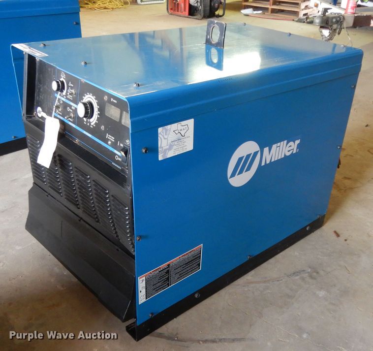 image for item ED9866 Miller Dimension 652  welder