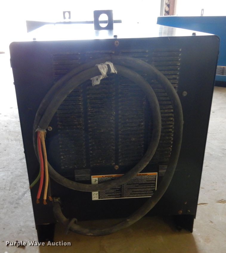 image for item ED9866 Miller Dimension 652  welder