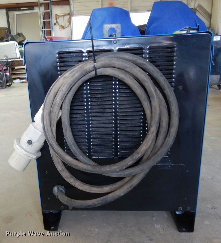 image for item ED9867 Miller Dimension 652  welder